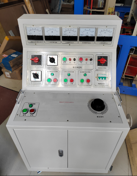 高低压开关柜通电试验台使用说明(图1) 高低压开关柜通电试验台使用说明(图1)