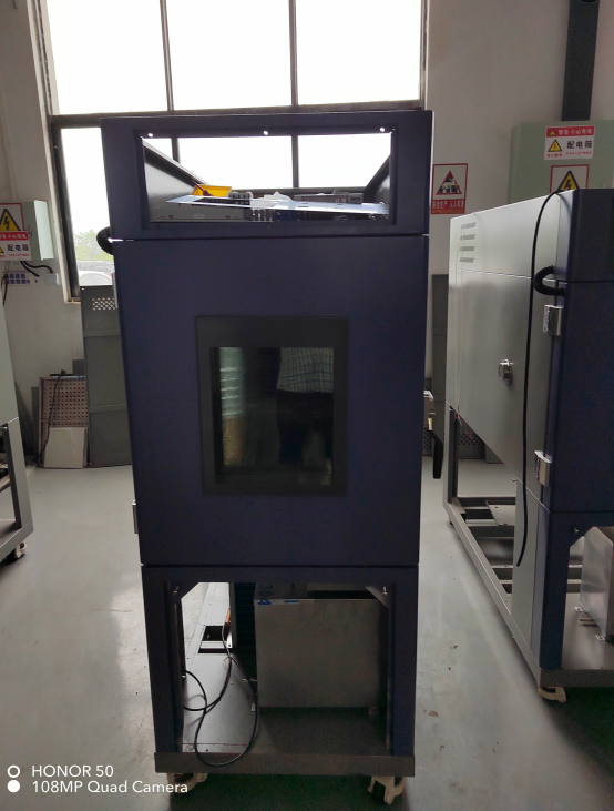 环境试验箱:全场景可靠性验证解决方案(图2) 环境试验箱:全场景可靠性验证解决方案(图2)