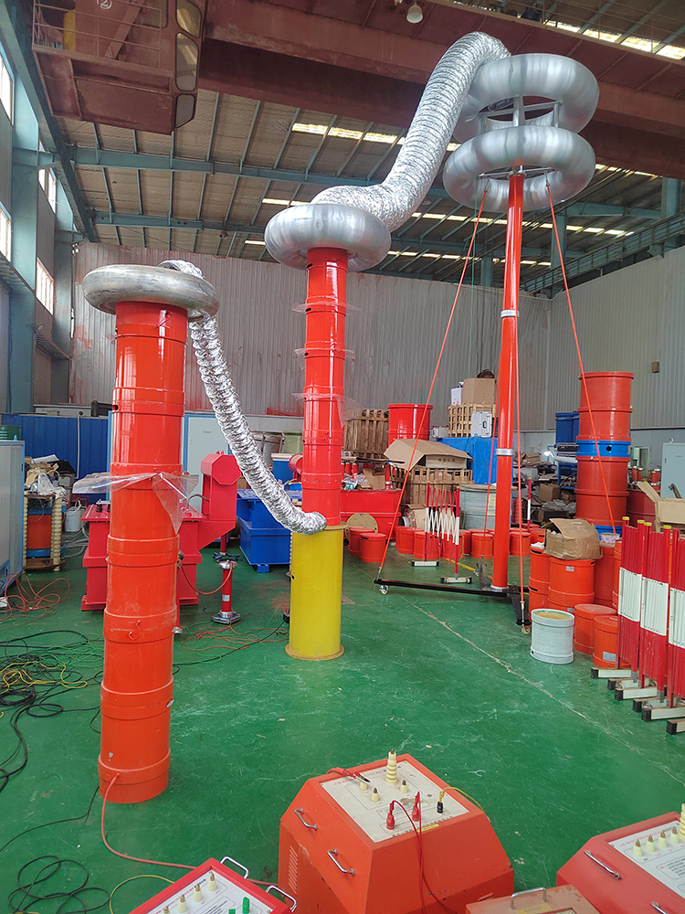 无局放变频串联谐振耐压装置:专业电测20年的电测精品(图1) 无局放变频串联谐振耐压装置:专业电测20年的电测精品(图1)