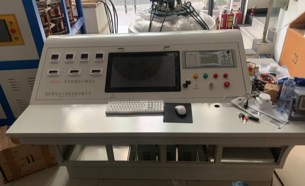 高低压开关柜终检台试验项目操作指南(图1) 高低压开关柜终检台试验项目操作指南(图1)